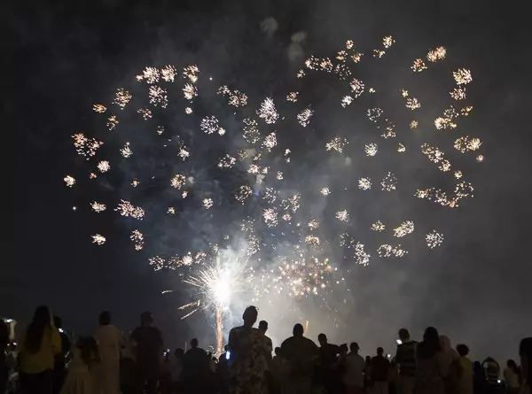 feu d'artifice - juillet 2025